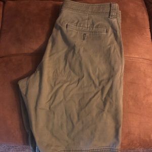 Green St. John’s Bay shorts for men. Casual spring/summer wear.